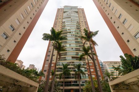 Apartamento para alugar com 129m², 2 quartos e 3 vagasFachada