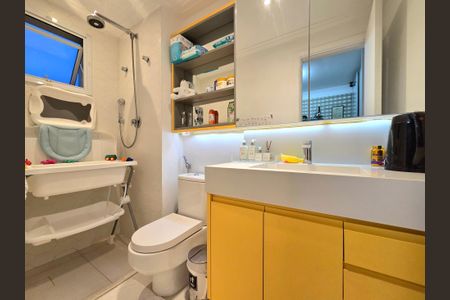 Apartamento para alugar com 129m², 2 quartos e 3 vagasBanheiro da Suíte 2