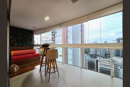 Apartamento para alugar com 129m², 2 quartos e 3 vagasVaranda
