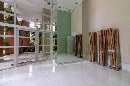 Apartamento para alugar com 129m², 2 quartos e 3 vagasHall