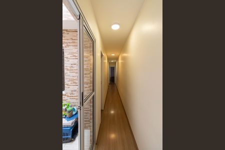 Casa para alugar com 160m², 3 quartos e 2 vagas Casa para alugar com 160m², 3 quartos e 2 vagasCorredor