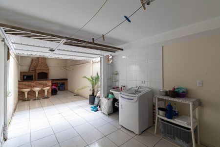 Casa para alugar com 160m², 3 quartos e 2 vagas Casa para alugar com 160m², 3 quartos e 2 vagasÁrea de Serviço