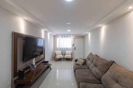 Casa para alugar com 160m², 3 quartos e 2 vagas Casa para alugar com 160m², 3 quartos e 2 vagasSala