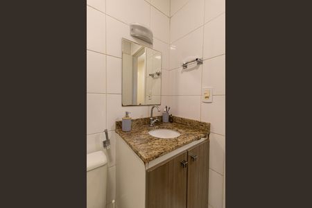 Casa para alugar com 160m², 3 quartos e 2 vagas Casa para alugar com 160m², 3 quartos e 2 vagasBanheiro