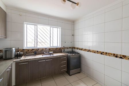 Casa para alugar com 160m², 3 quartos e 2 vagas Casa para alugar com 160m², 3 quartos e 2 vagasCozinha