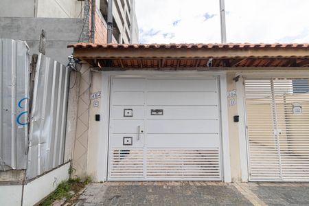 Casa para alugar com 160m², 3 quartos e 2 vagas Casa para alugar com 160m², 3 quartos e 2 vagasFachada