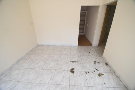 Sala de casa para alugar com 2 quartos, 143m² em Jardim Sao Rafael, Campinas