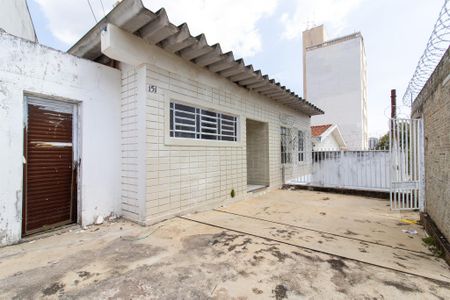 Casa à venda com 240m², 2 quartos e 1 vaga Casa à venda com 240m², 2 quartos e 1 vagaGaragem