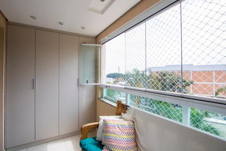 Apartamento à venda com 80m², 2 quartos e 1 vagaVaranda gourmet