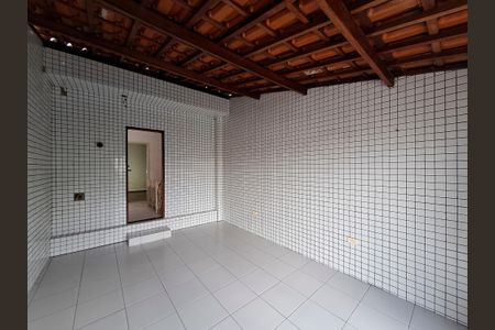 Casa para alugar com 250m², 4 quartos e 2 vagas Casa para alugar com 250m², 4 quartos e 2 vagasQuarto 4