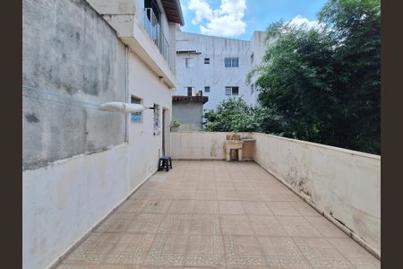 Casa para alugar com 250m², 4 quartos e 2 vagas Casa para alugar com 250m², 4 quartos e 2 vagasÁrea de Serviço