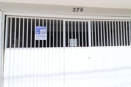 Casa à venda com 228m², 3 quartos e 2 vagasFachada