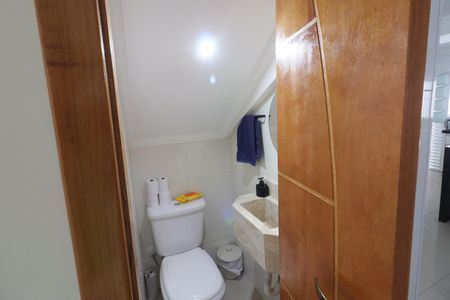 Casa à venda com 228m², 3 quartos e 2 vagasLavabo