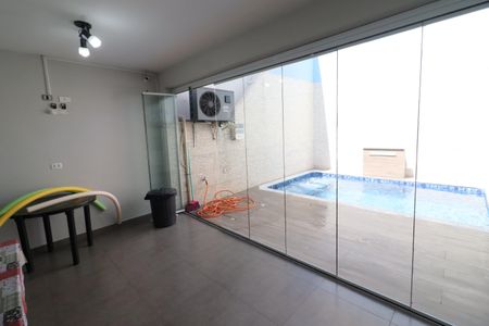 Casa à venda com 228m², 3 quartos e 2 vagasChurrasqueira