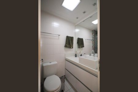 Apartamento à venda com 67m², 2 quartos e 2 vagasBanheiro