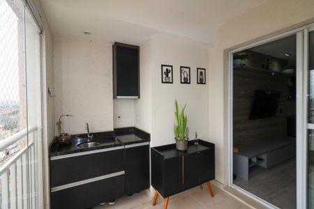 Apartamento à venda com 67m², 2 quartos e 2 vagasVaranda