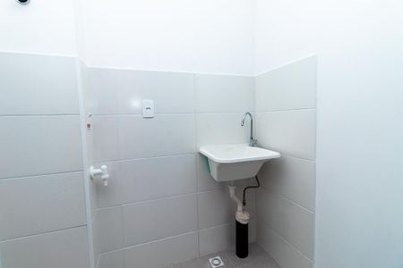 Apartamento para alugar com 33m², 2 quartos e sem vaga Apartamento para alugar com 33m², 2 quartos e sem vagaÁrea de Serviço