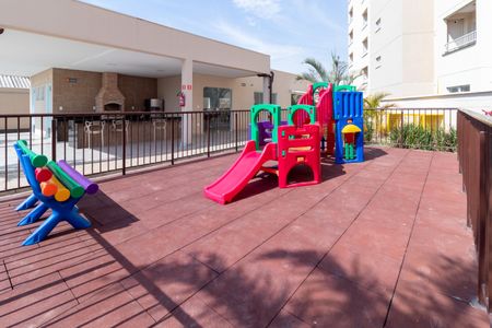 Apartamento para alugar com 33m², 2 quartos e sem vaga Apartamento para alugar com 33m², 2 quartos e sem vagaÁrea comum - Playground