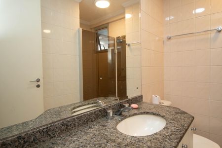Apartamento para alugar com 84m², 3 quartos e 1 vagaBanheiro Social