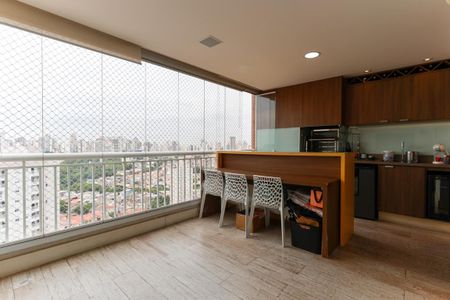 Apartamento à venda com 118m², 3 quartos e 3 vagasVaranda gourmet