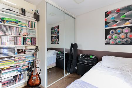 Apartamento à venda com 118m², 3 quartos e 3 vagasQuarto 2