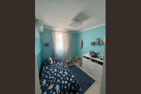 Casa de condomínio à venda com 80m², 3 quartos e 2 vagas Casa de condomínio à venda com 80m², 3 quartos e 2 vagasQuarto