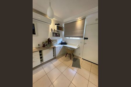 Casa de condomínio à venda com 80m², 3 quartos e 2 vagas Casa de condomínio à venda com 80m², 3 quartos e 2 vagasQuarto
