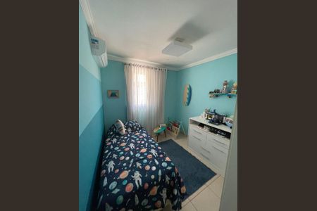 Casa de condomínio à venda com 80m², 3 quartos e 2 vagas Casa de condomínio à venda com 80m², 3 quartos e 2 vagasQuarto