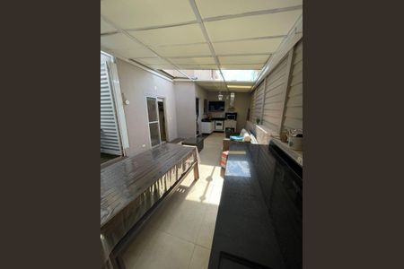 Casa de condomínio à venda com 80m², 3 quartos e 2 vagas Casa de condomínio à venda com 80m², 3 quartos e 2 vagasÁrea externa