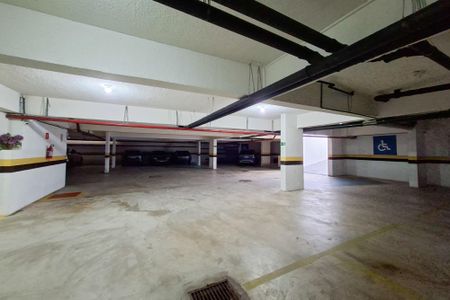 Apartamento para alugar com 64m², 2 quartos e 1 vaga Apartamento para alugar com 64m², 2 quartos e 1 vagaGaragem