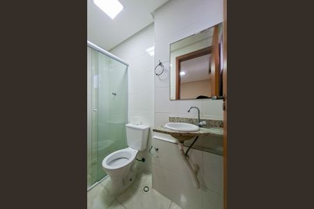 Apartamento para alugar com 64m², 2 quartos e 1 vaga Apartamento para alugar com 64m², 2 quartos e 1 vagaBanheiro da Suíte