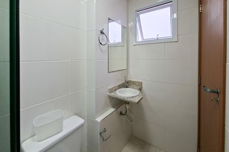 Apartamento para alugar com 64m², 2 quartos e 1 vaga Apartamento para alugar com 64m², 2 quartos e 1 vagaBanheiro da Suíte