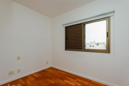 Apartamento à venda com 114m², 3 quartos e 3 vagas Apartamento à venda com 114m², 3 quartos e 3 vagasQuarto 2