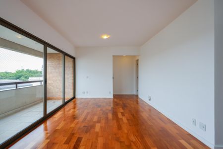 Sala de apartamento à venda com 3 quartos, 117m² em Vila Progredior, São Paulo