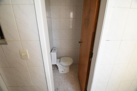 Apartamento para alugar com 75m², 3 quartos e 2 vagasBanheiro de serviço