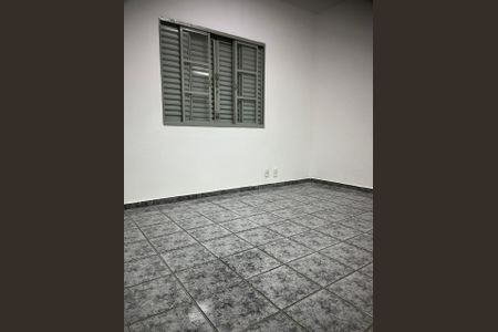 Casa para alugar com 250m², 3 quartos e 4 vagas