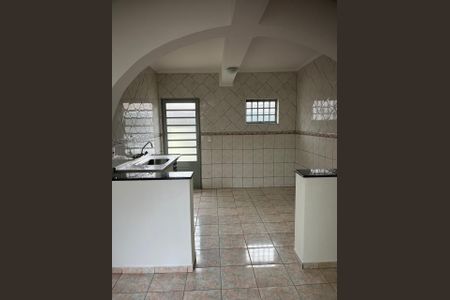 Casa para alugar com 3 quartos, 250m² em Jardim Ismenia, São José dos Campos