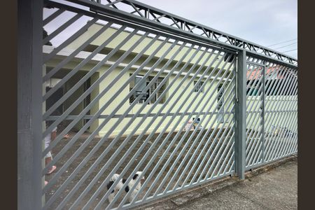 Casa para alugar com 3 quartos, 250m² em Jardim Ismenia, São José dos Campos