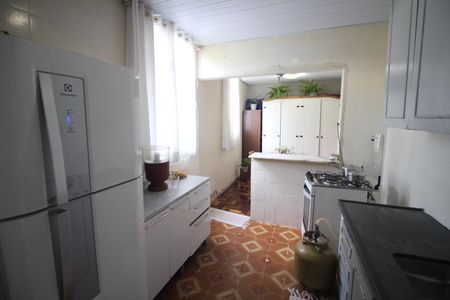 Apartamento para alugar com 90m², 2 quartos e 1 vagaCozinha