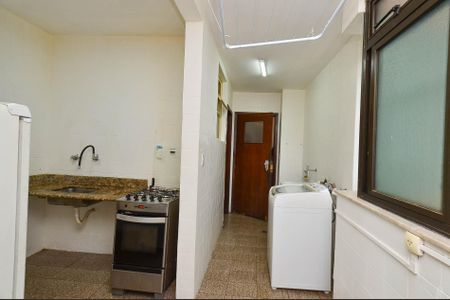 Apartamento à venda com 121m², 3 quartos e 1 vaga Apartamento à venda com 121m², 3 quartos e 1 vagaÁrea de Serviço