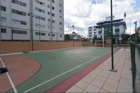 Apartamento à venda com 121m², 3 quartos e 1 vaga Apartamento à venda com 121m², 3 quartos e 1 vagaÁrea comum - Quadra