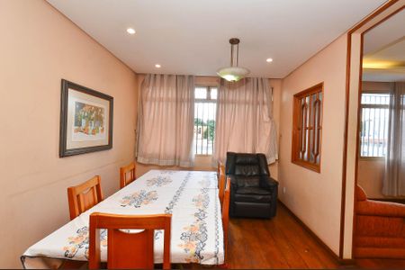 Apartamento à venda com 121m², 3 quartos e 1 vaga Apartamento à venda com 121m², 3 quartos e 1 vagaSala de Jantar