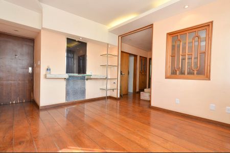 Apartamento à venda com 121m², 3 quartos e 1 vaga Apartamento à venda com 121m², 3 quartos e 1 vagaSala de Estar