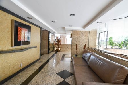 Apartamento à venda com 121m², 3 quartos e 1 vaga Apartamento à venda com 121m², 3 quartos e 1 vagaHall de entrada