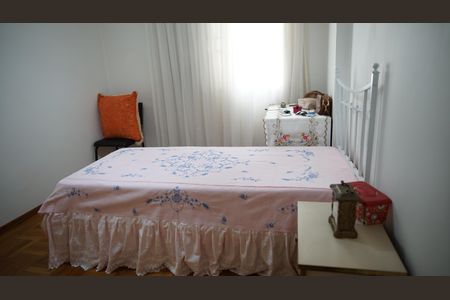 Apartamento à venda com 174m², 3 quartos e 2 vagasQuarto 1