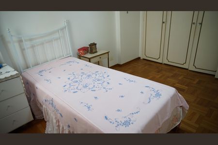 Apartamento à venda com 174m², 3 quartos e 2 vagasQuarto 1