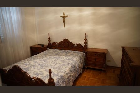 Apartamento à venda com 174m², 3 quartos e 2 vagasQuarto 3