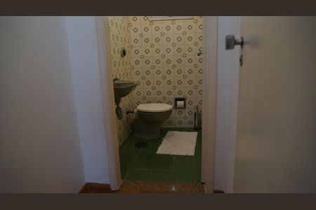Apartamento à venda com 174m², 3 quartos e 2 vagasBanheiro