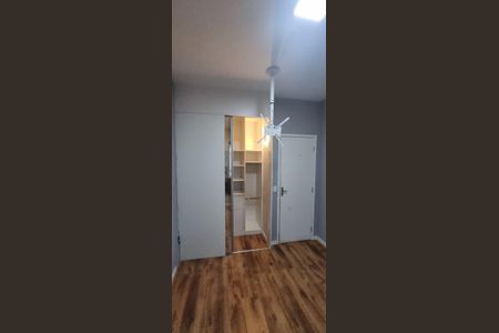 Quarto de casa de condomínio para alugar com 2 quartos, 60m² em Água Espraiada, Cotia