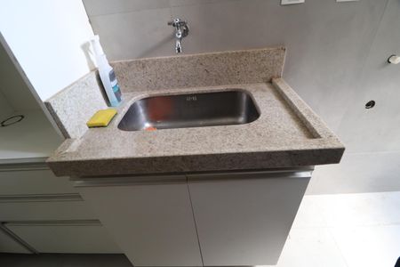 Casa de condomínio para alugar com 170m², 3 quartos e 2 vagasÁrea de Serviço